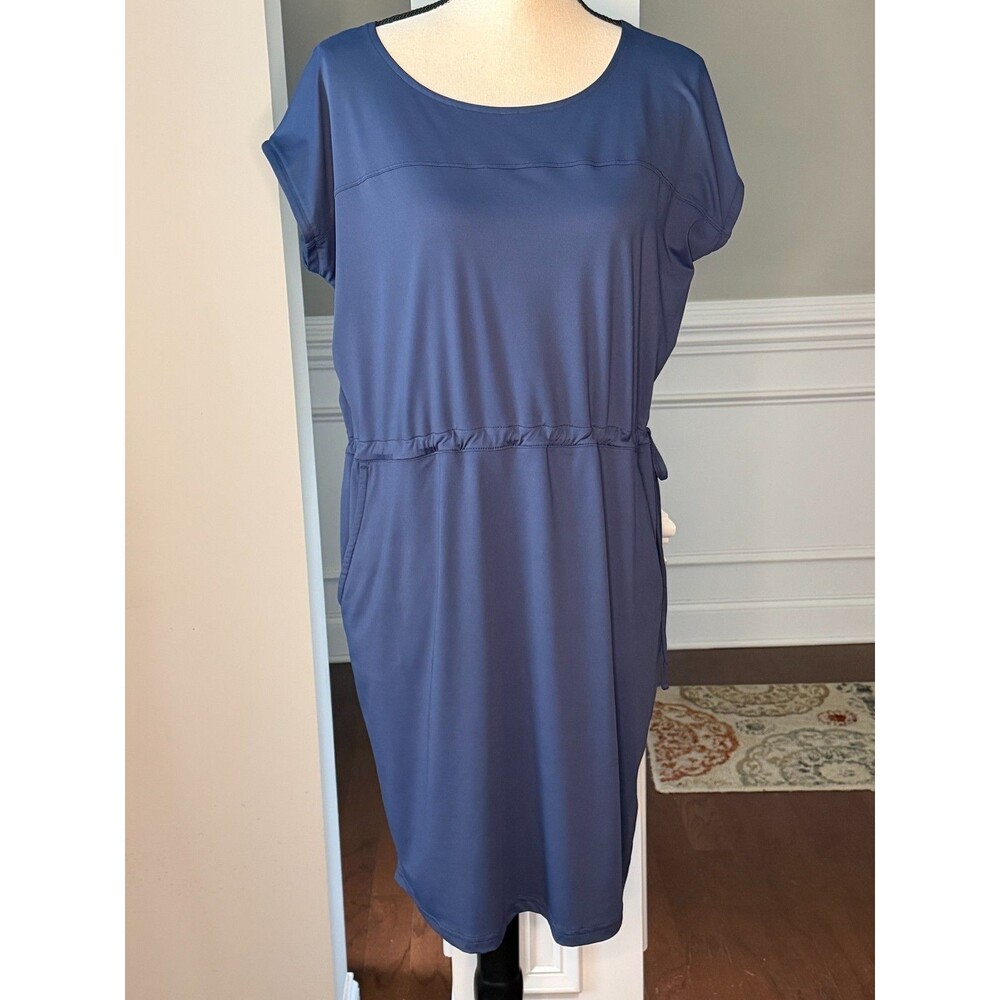 Columbia Short Sleeve Navy Athletic Dress w/Drawstring waist Sz Large